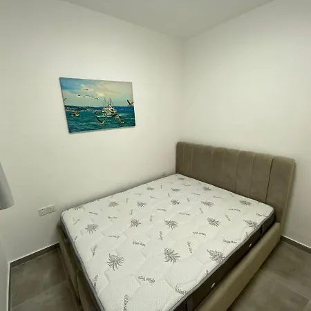 Ceasar Cyprus - Leona Апартаменты Perivolia tou Trikomou