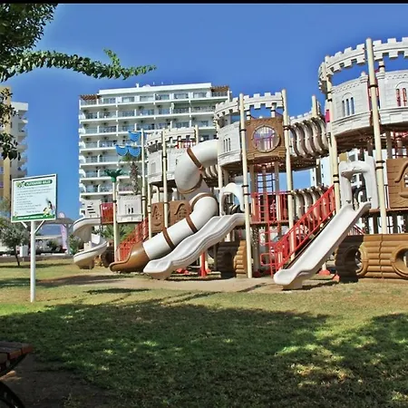 Ceasar Cyprus - Leona * Perivolia tou Trikomou