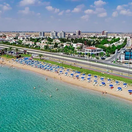 Ceasar Cyprus - Leona Apartmán Perivolia tou Trikomou