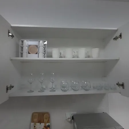 Ceasar Cyprus - Leona 아파트